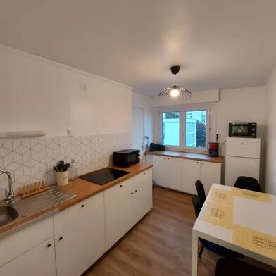 Appartement 1 pièces 370 €