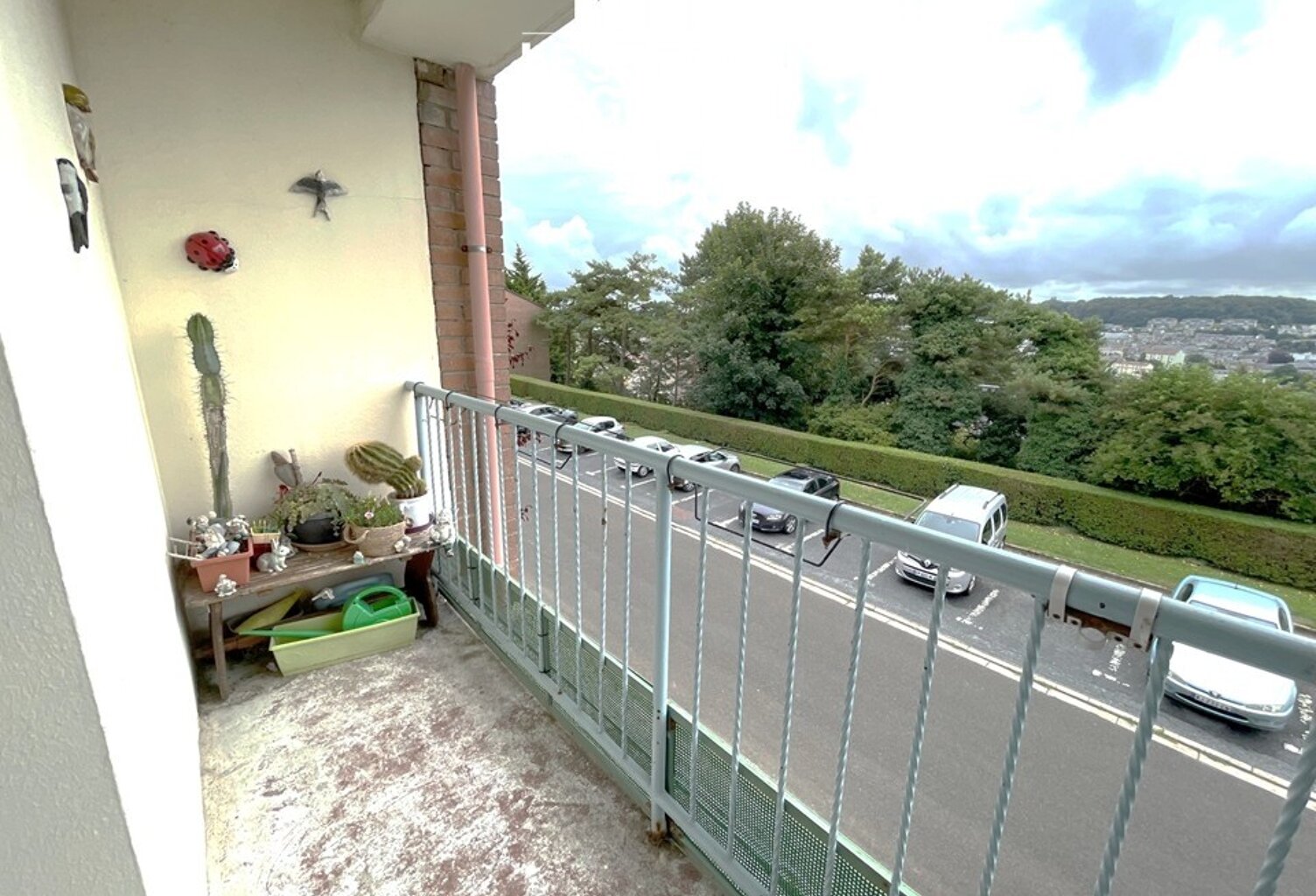 T4 — photo 1
