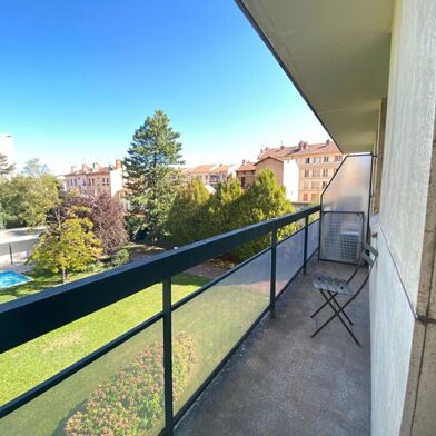 Appartement 1 pièces 994 €