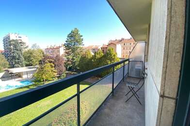Appartement 1 pièces 875 €