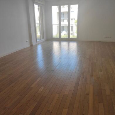 Appartement 4 pièces 1300 €