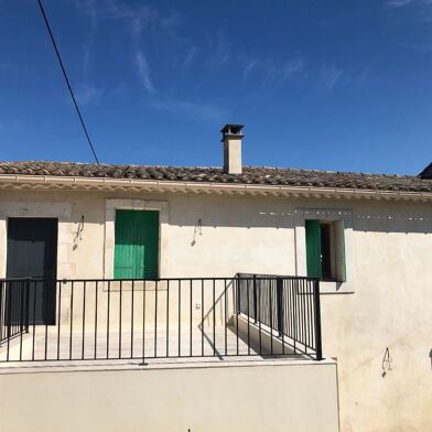 Appartement 3 pièces 799 €