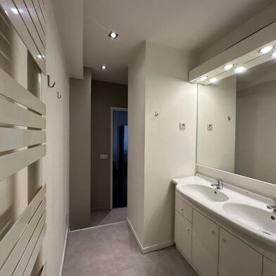 Appartement 2 pièces 775 €