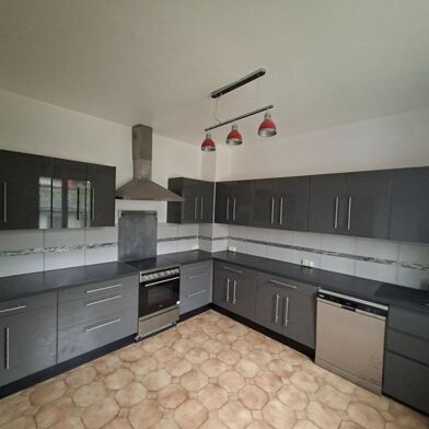 Maison 4 pièces 218400 €