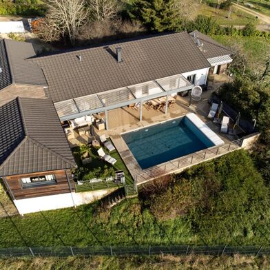 Maison 8 pièces 834000 €