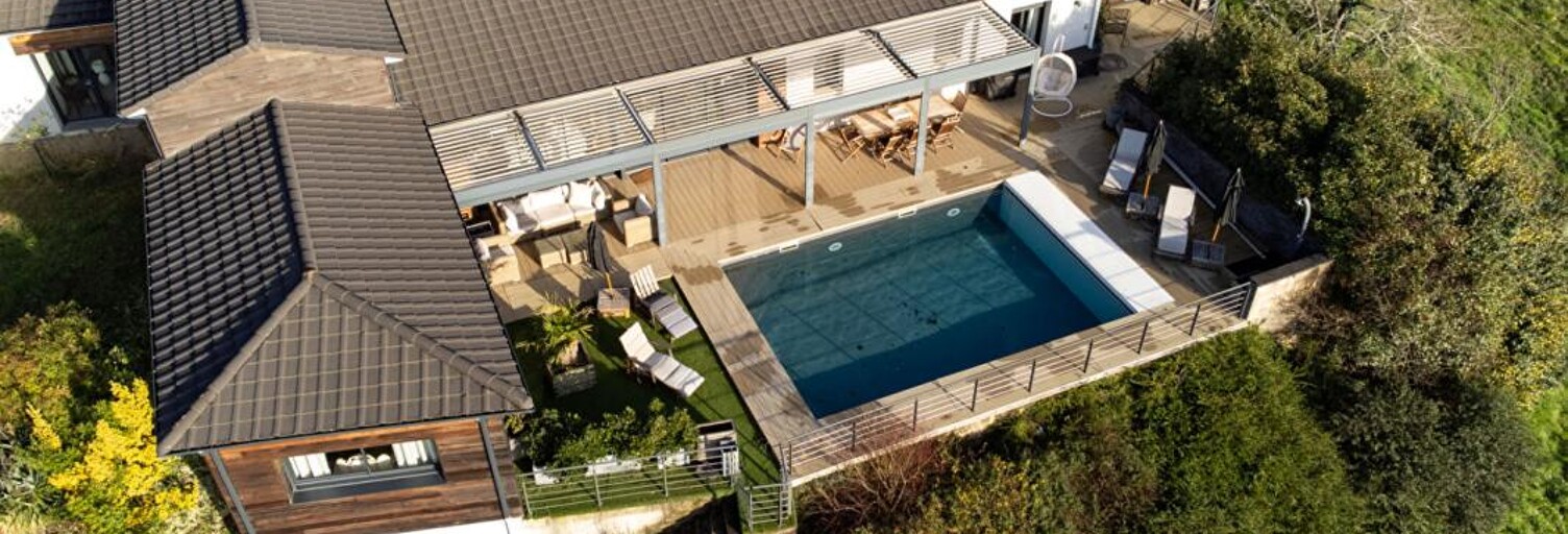 Maison 8 Pièces 243 m² à vendre à Auriac-du-Périgord (24290)