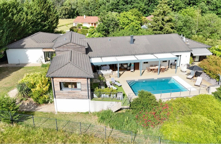 Maison Auriac Du Perigord 8 pièce(s) 243.76 m2 — photo 2