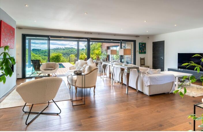 Maison Auriac Du Perigord 8 pièce(s) 243.76 m2 — photo 4