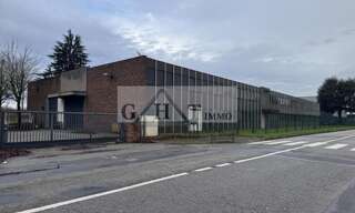Local industriel  3100 m² à vendre à Plaisir (78370)