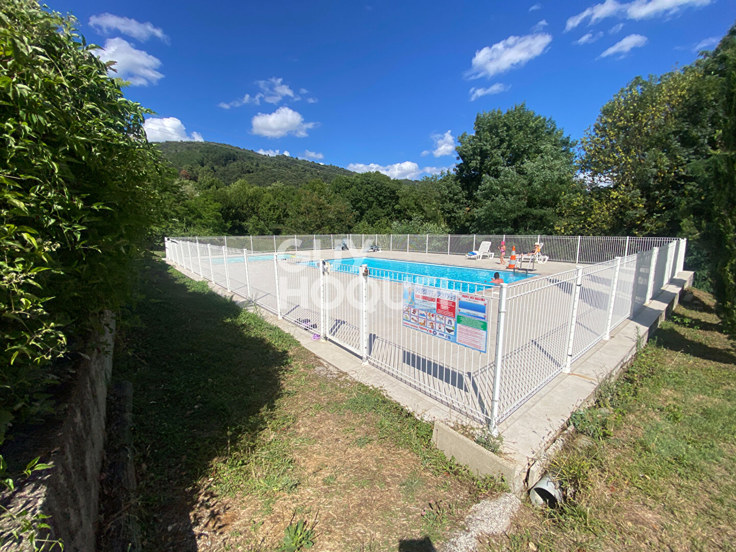 Villa / Maison  T4 à louer Pont-de-Labeaume 07380