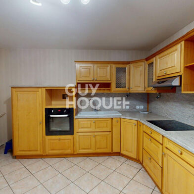 Appartement 3 pièces 165850 €