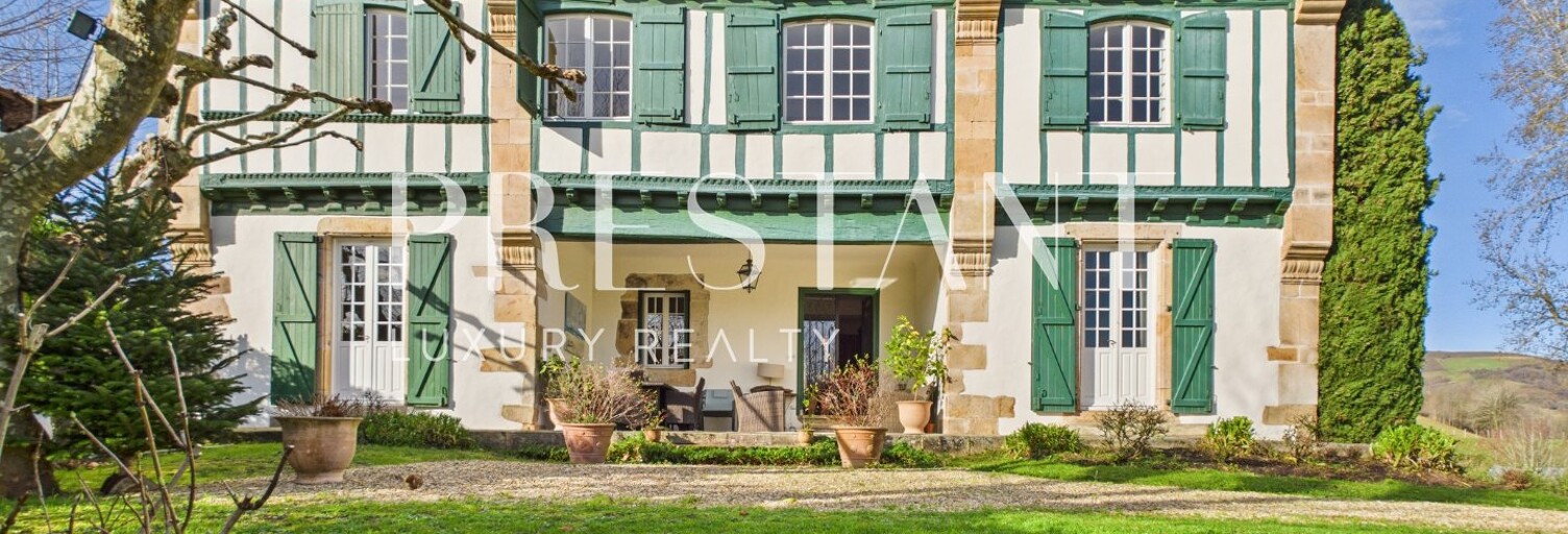 Maison 14 Pièces 650 m² à vendre à Sare (64310)