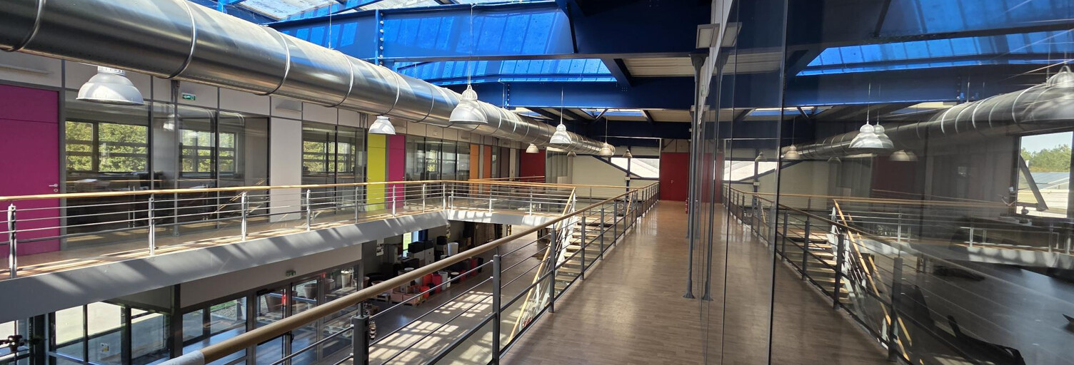 Commerce  6430 m² à vendre à Beaucouzé (49070)