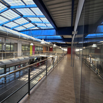 Commerce  3626000 €