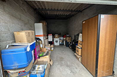 Garage  27500 €
