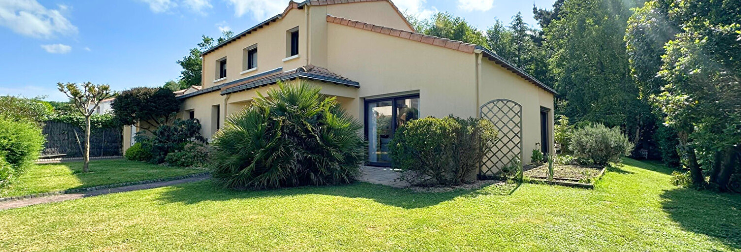 Maison 7 Pièces 209 m² à vendre à Vertou (44120)