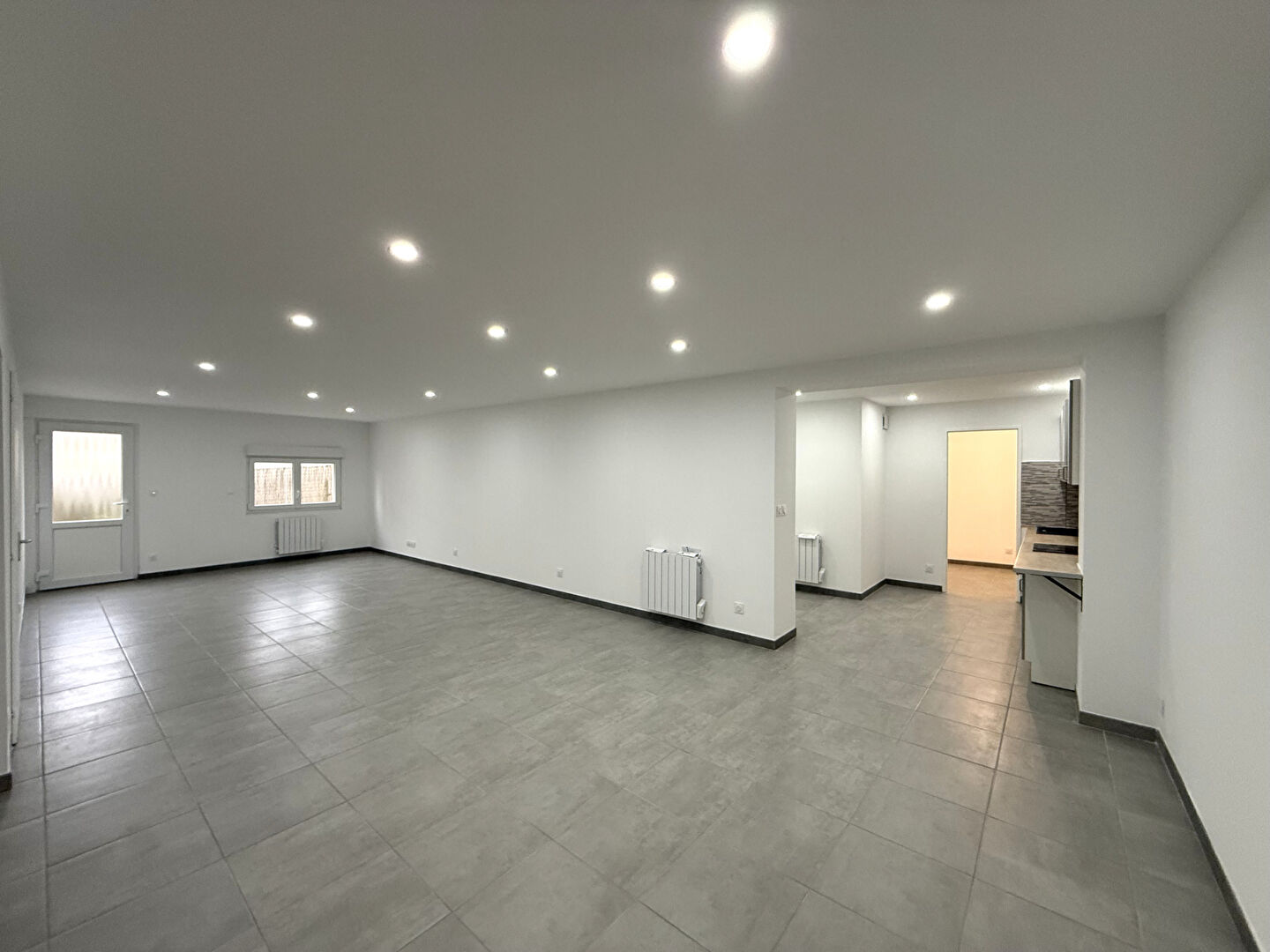 Villa / Maison  T6 à louer Villers-Semeuse 08000