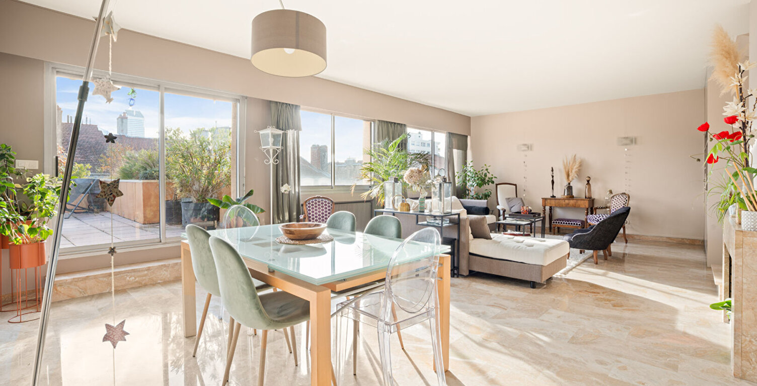 LYON 6, DERNIER ETAGE, DUPLEX, 122.01m² + TERRASSE 75.28 m² — photo 1
