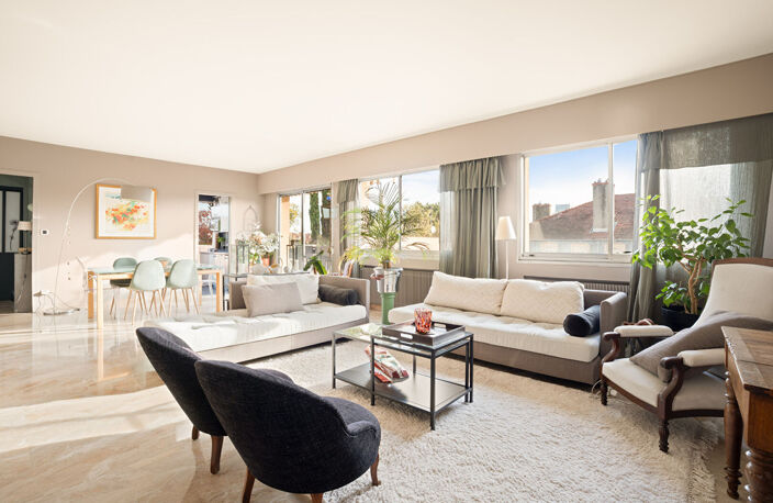 LYON 6, DERNIER ETAGE, DUPLEX, 122.01m² + TERRASSE 75.28 m² — photo 2