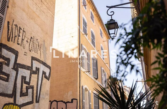 DUPLEX AU PANIER - Appartement T2 de 53m2 - 13002 LE PANIER — photo 3