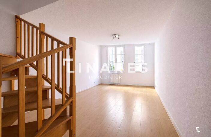 DUPLEX AU PANIER - Appartement T2 de 53m2 - 13002 LE PANIER — photo 4