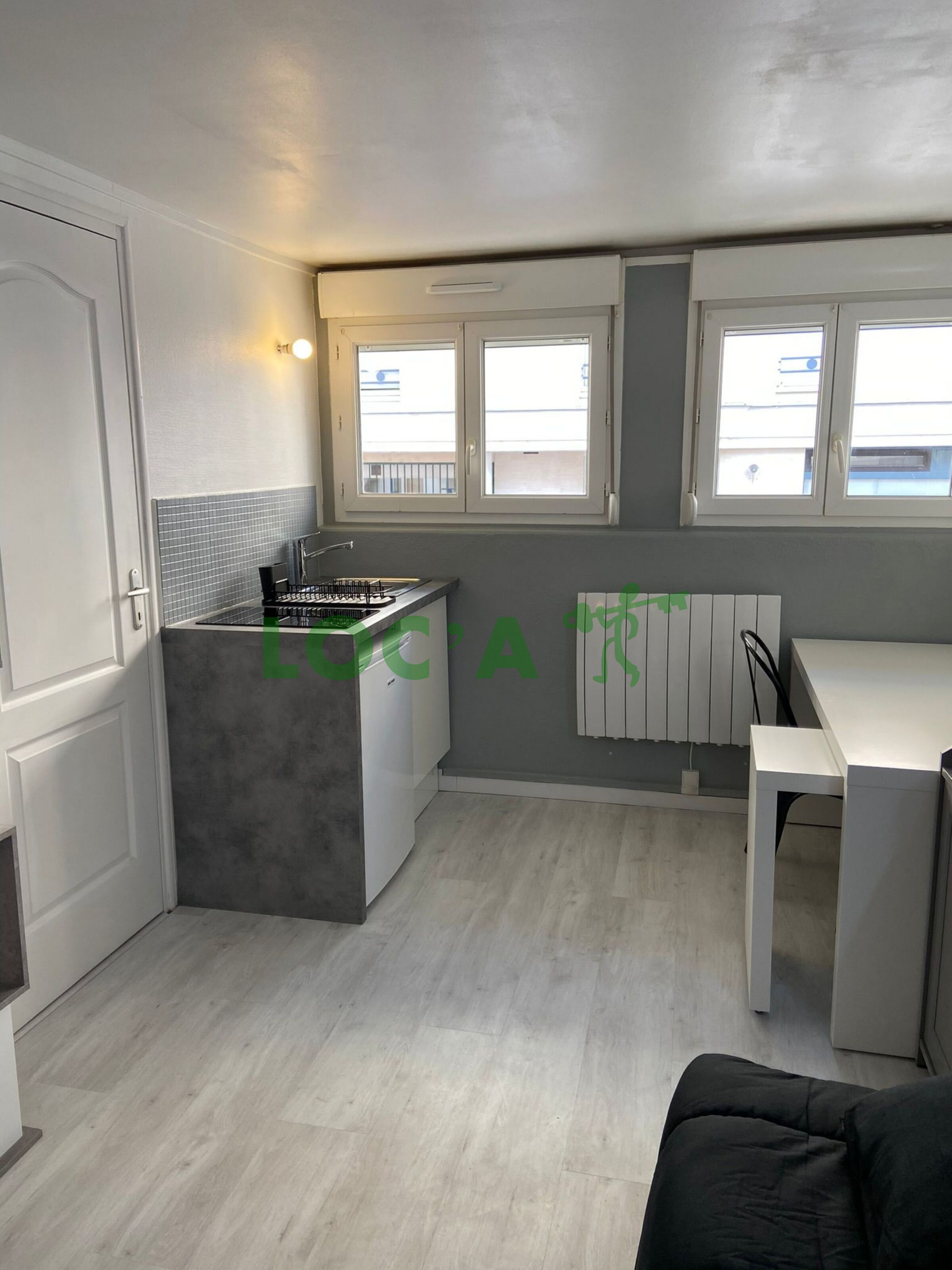 Photo Location Studio 19 m² à Dijon 550 ¤ CC /mois image 1/4