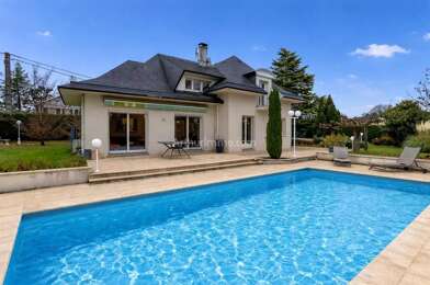 Maison 6 pièces 452400 €