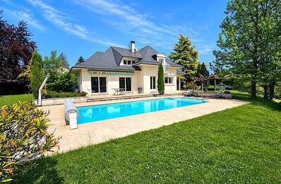 Maison - St-Clair-de-la-Tour — photo du bien