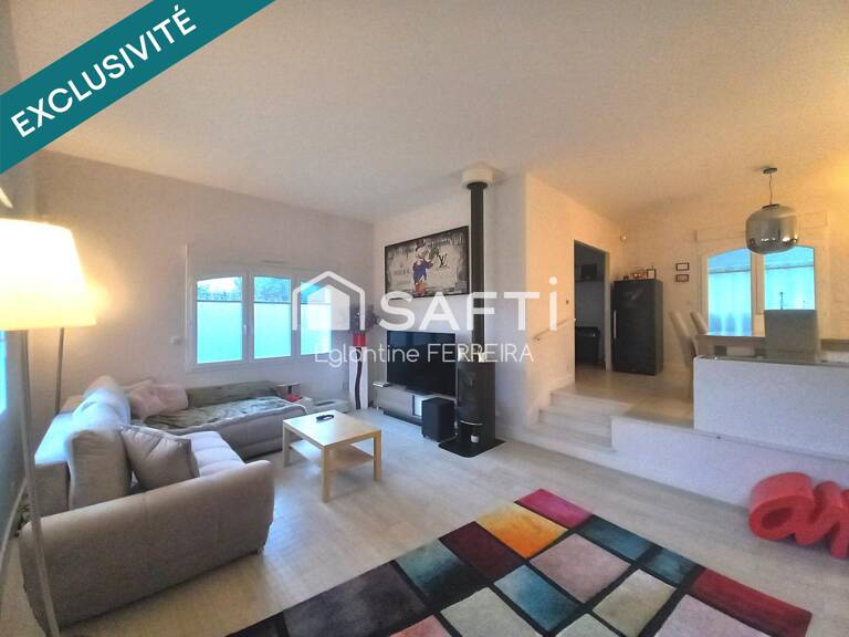 CHATEAUROUX, QUARTIER ST CHRISTOPHE, PAVILLON T7, JARDIN ET GARAGE — photo 1