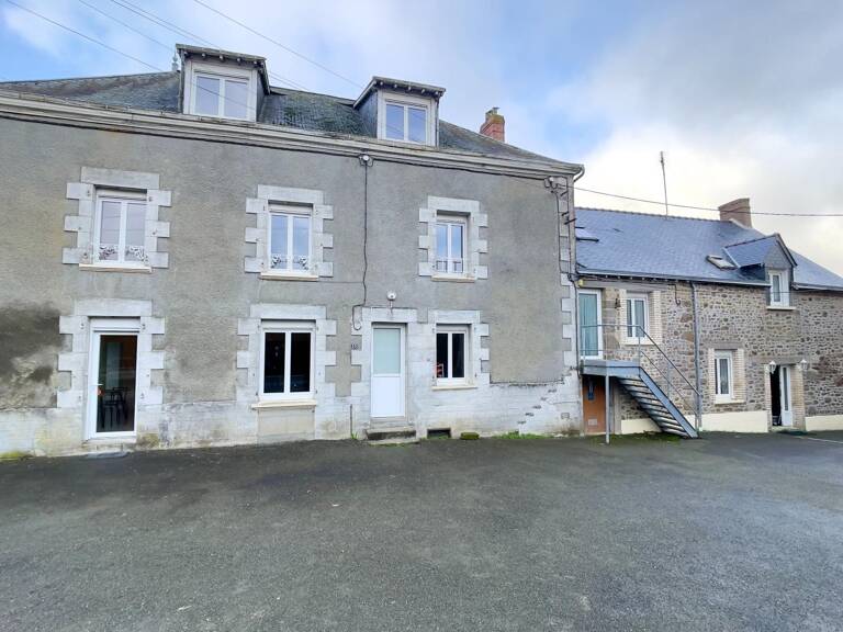 Proche MAYENNE — photo 1