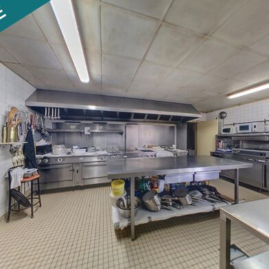 Commerce 8 pièces 130000 €