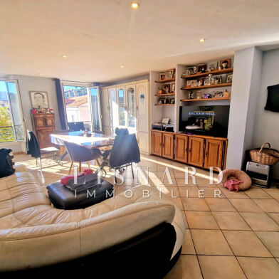 Maison 14 pièces 735000 €