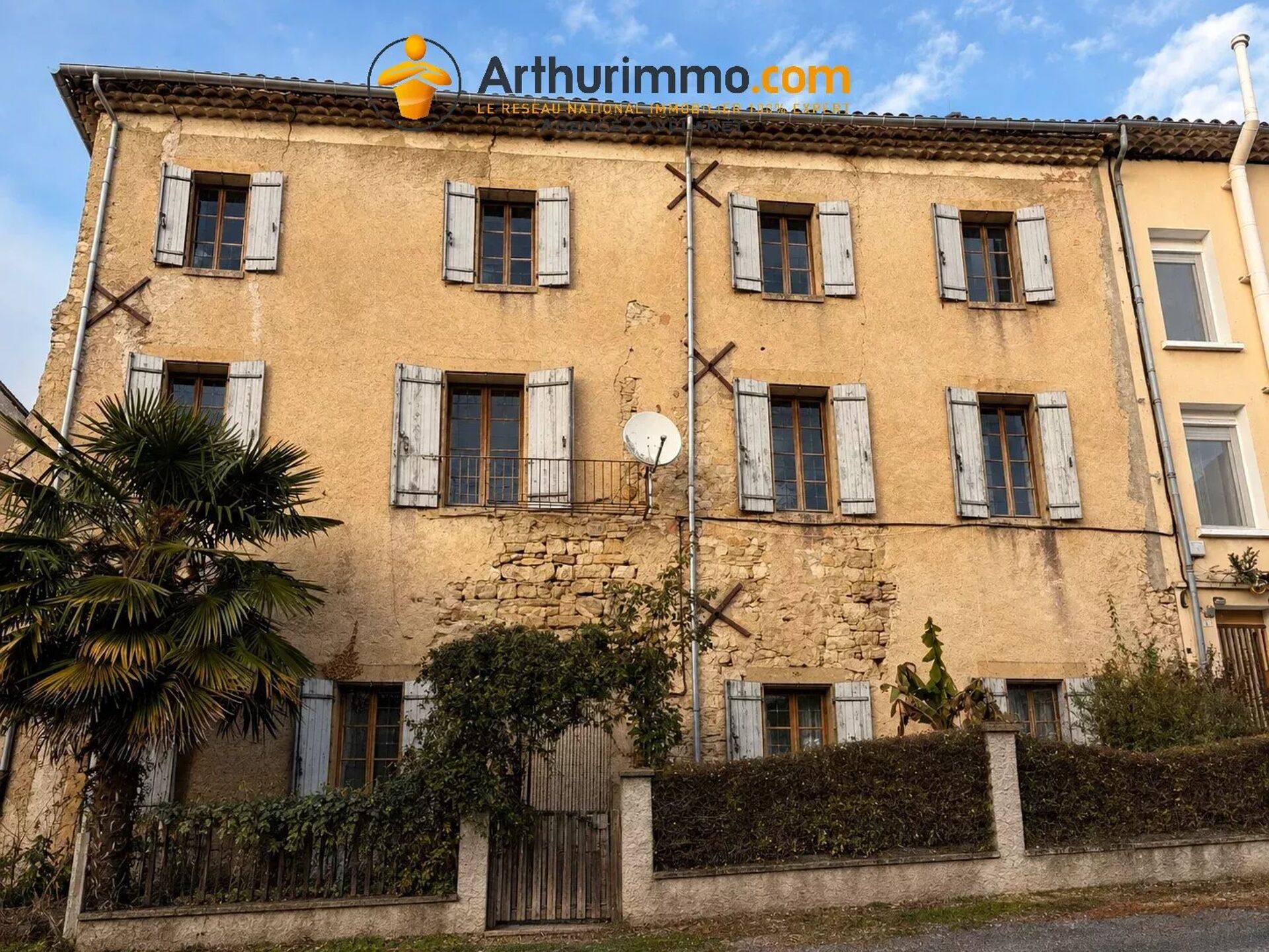 Maison 21 pièces 346 m² · à Rivel · 346 m² · 86 000 €
