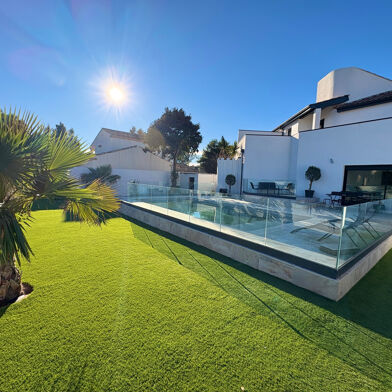 Maison 4 pièces 559000 €