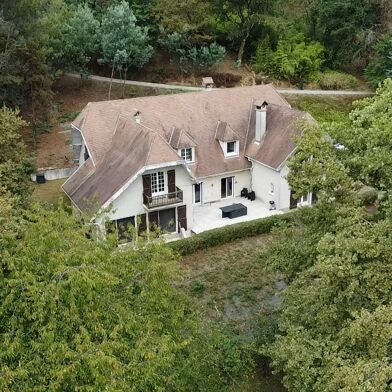 Maison 7 pièces 308000 €