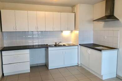 Appartement 3 pièces 773 €