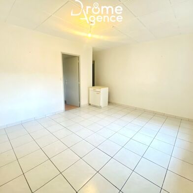 Appartement 2 pièces 440 €