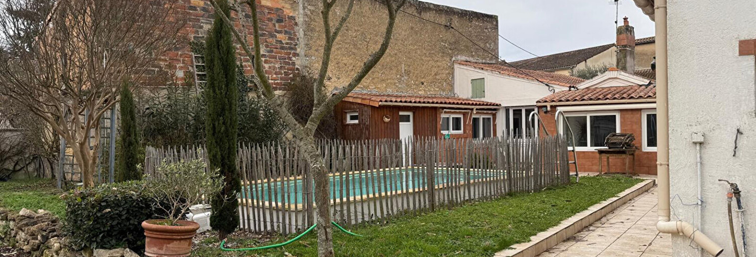Maison 4 Pièces 125 m² à vendre à Saint-Ciers-sur-Gironde (33820)