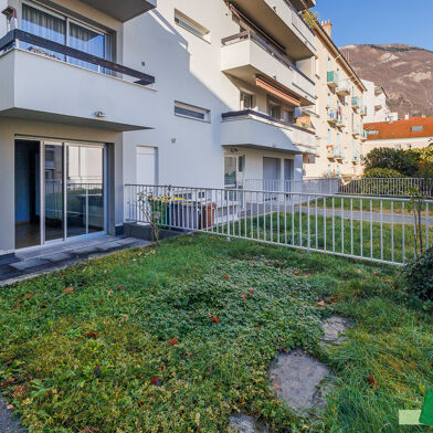 Appartement 2 pièces 205000 €