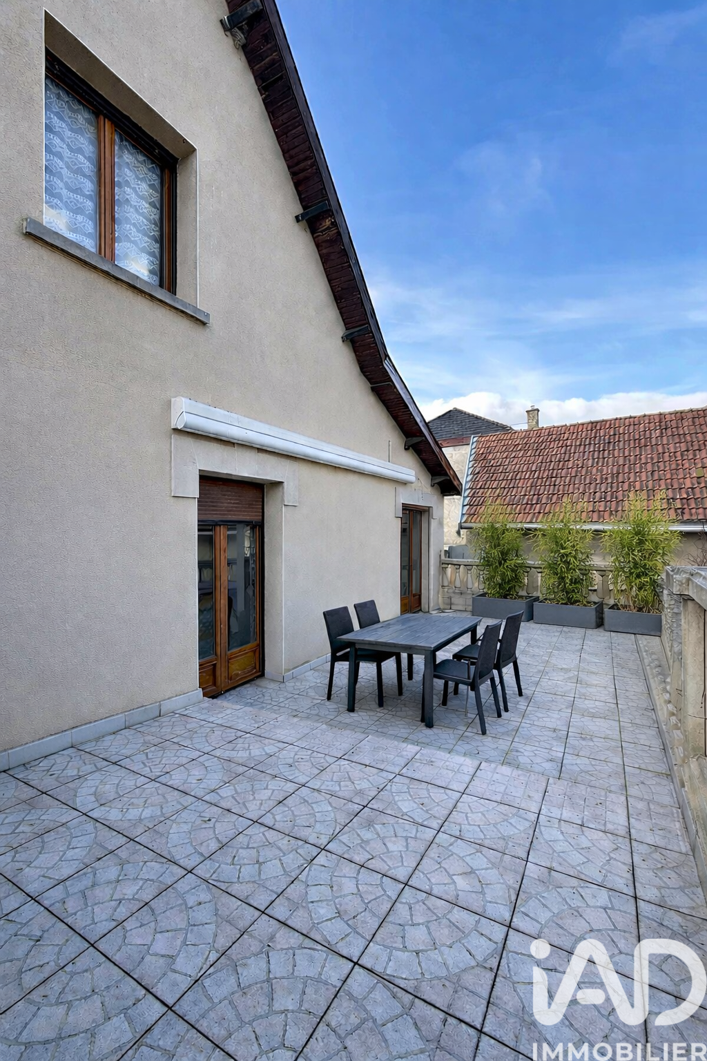 Villers-Marmery - 215m² - 10p. - 5ch.