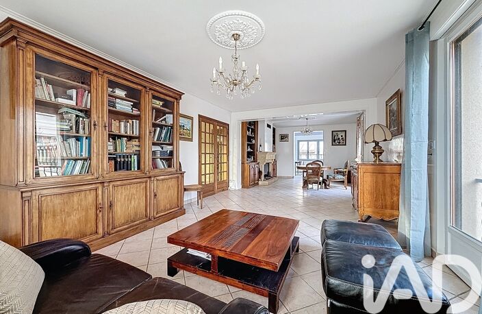 Vente Maison/villa 10 pièces — photo 3