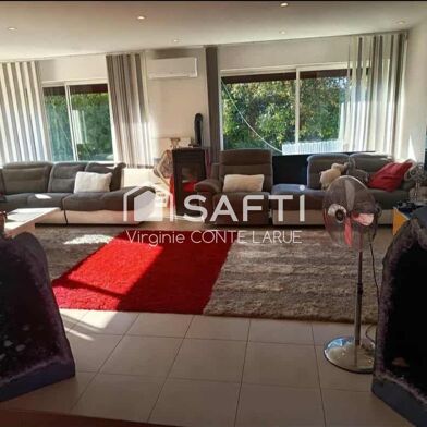 Maison 10 pièces 477750 €