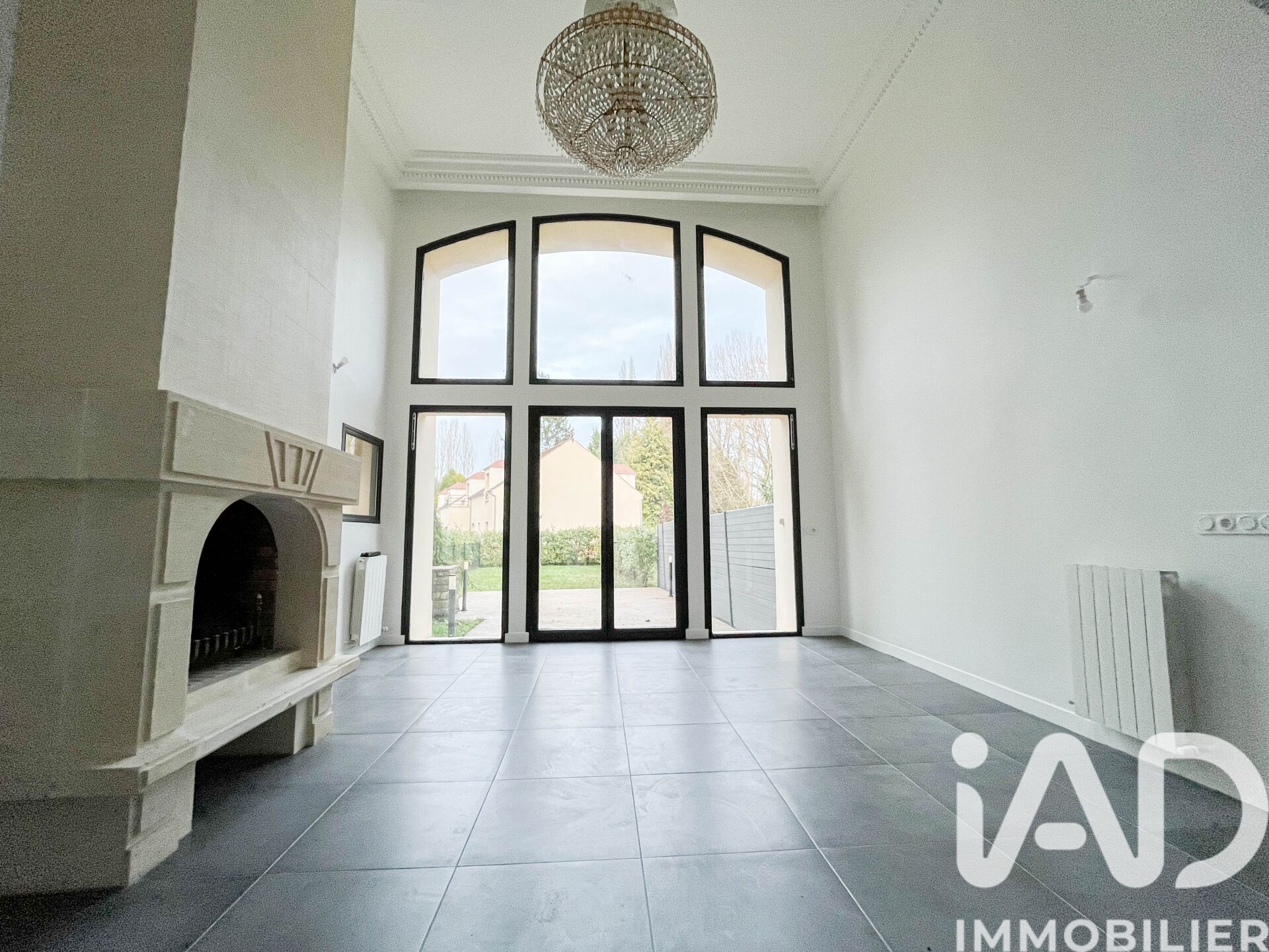 Mantes-la-Ville - 152m² - 6p.