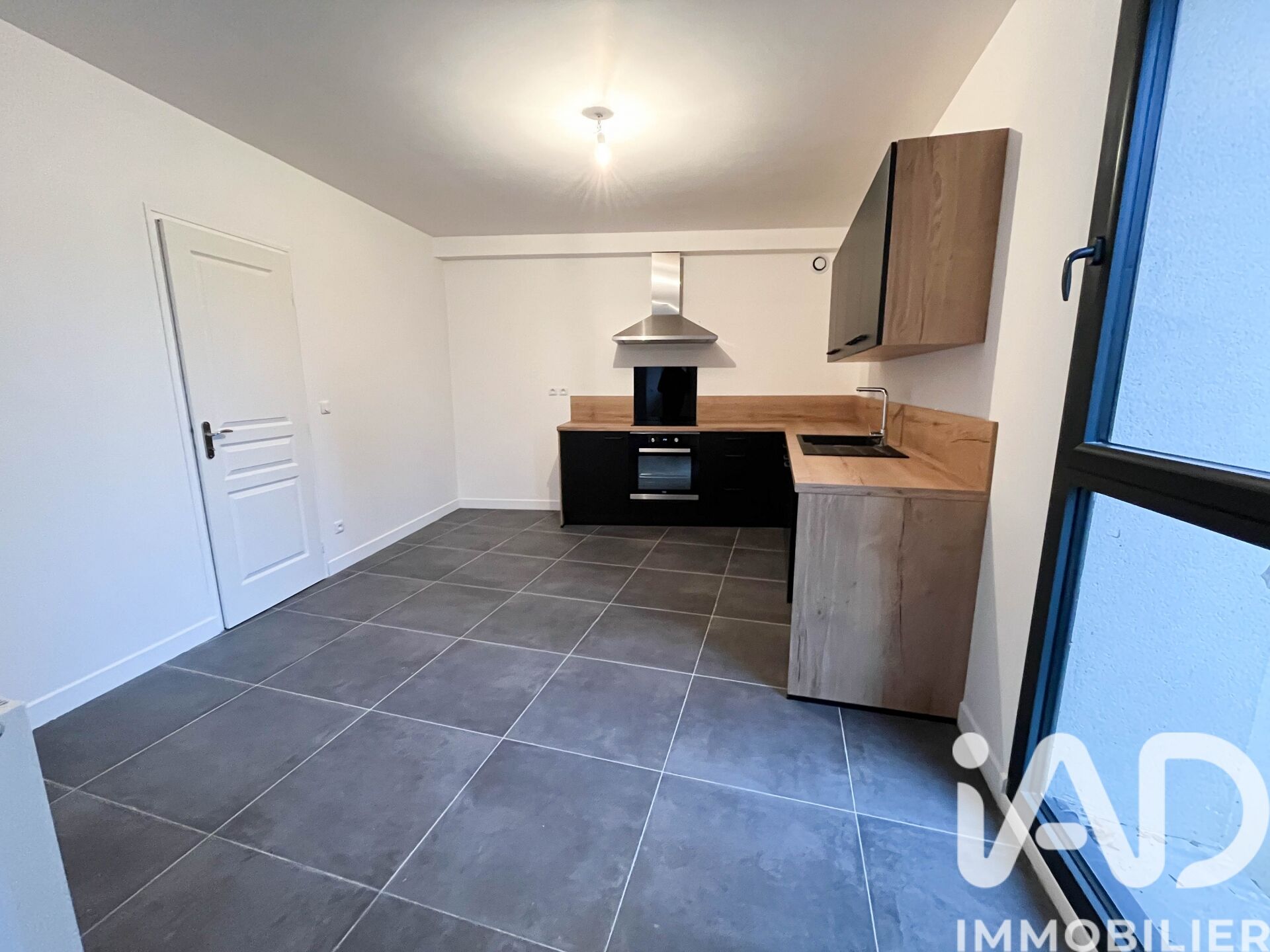 Vente Maison/villa 5 pièces - Photo 3