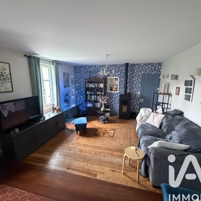 Maison 7 pièces 250000 €