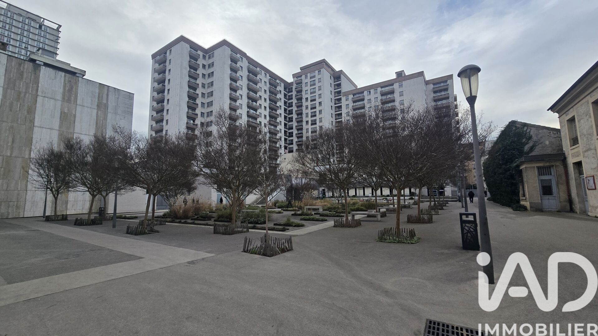 Choisy-le-Roi - 53m² - 2p. - 1ch.