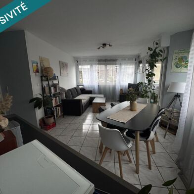 Appartement 3 pièces 121000 €
