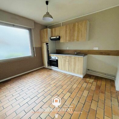 Appartement 4 pièces 104900 €