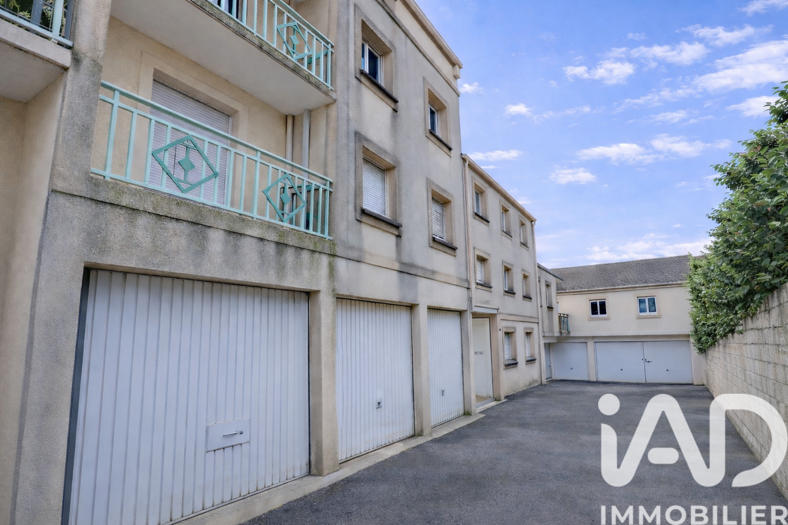 Vente Appartement 2 pièces - Photo 2