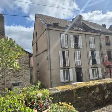 Immeuble  285000 €